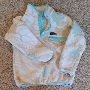Patagonia Kids Cream and Light Blue Sweatshirt